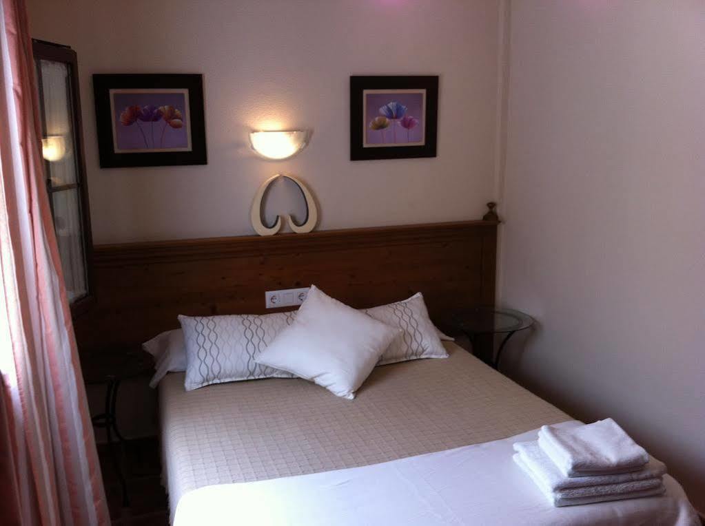 Hostal Costa De La Luz Conil De La Frontera Zewnętrze zdjęcie
