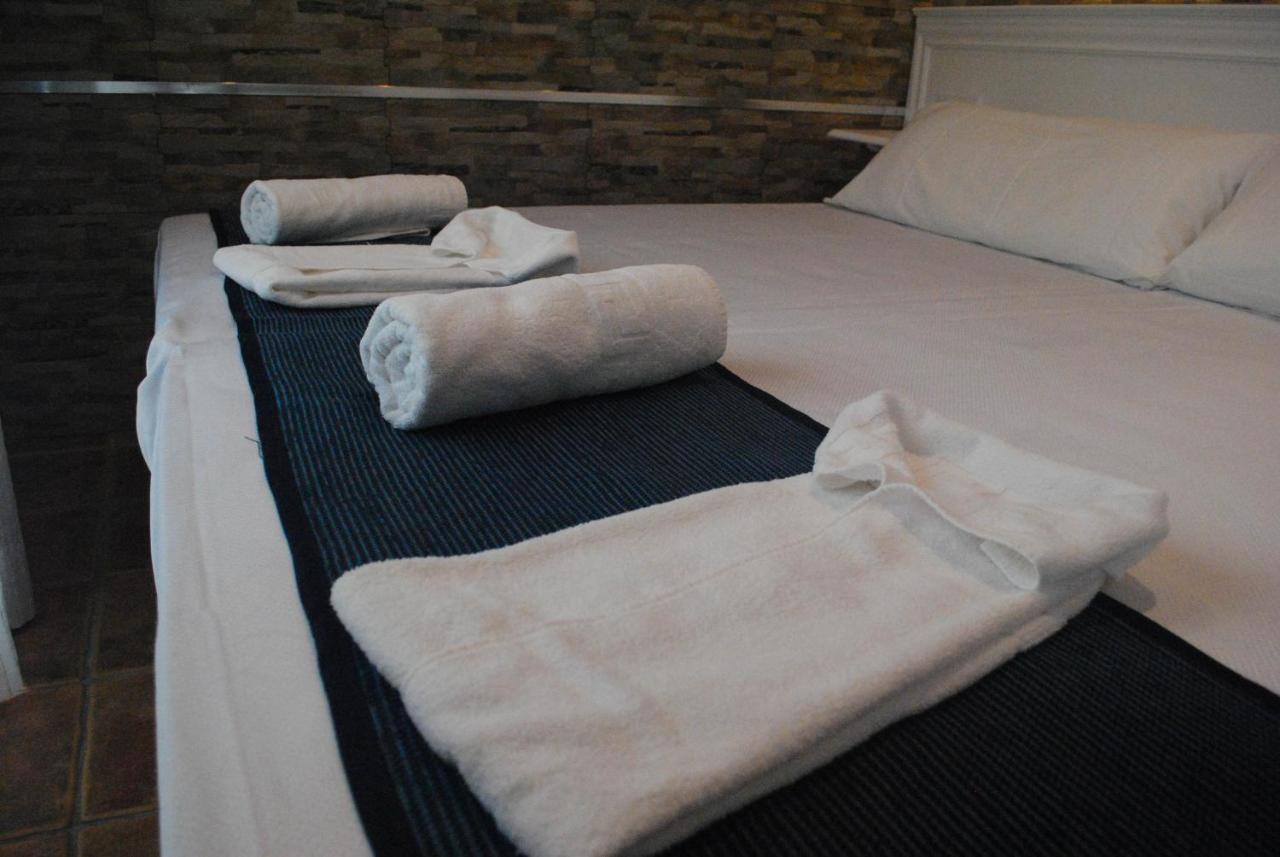 Hostal Costa De La Luz Conil De La Frontera Zewnętrze zdjęcie