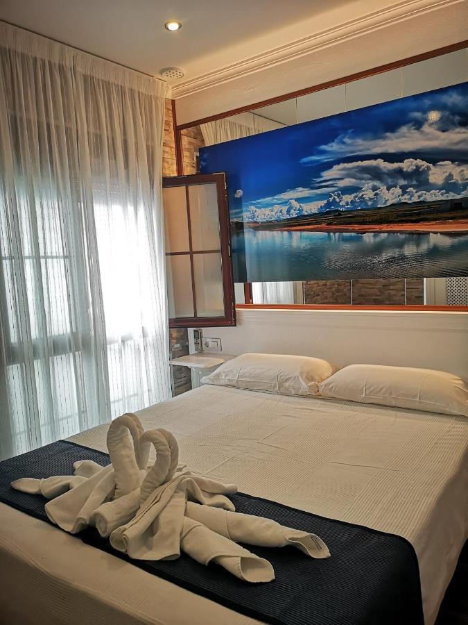 Hostal Costa De La Luz Conil De La Frontera Zewnętrze zdjęcie