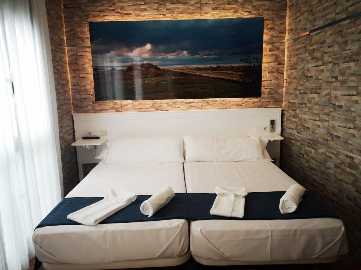 Hostal Costa De La Luz Conil De La Frontera Zewnętrze zdjęcie